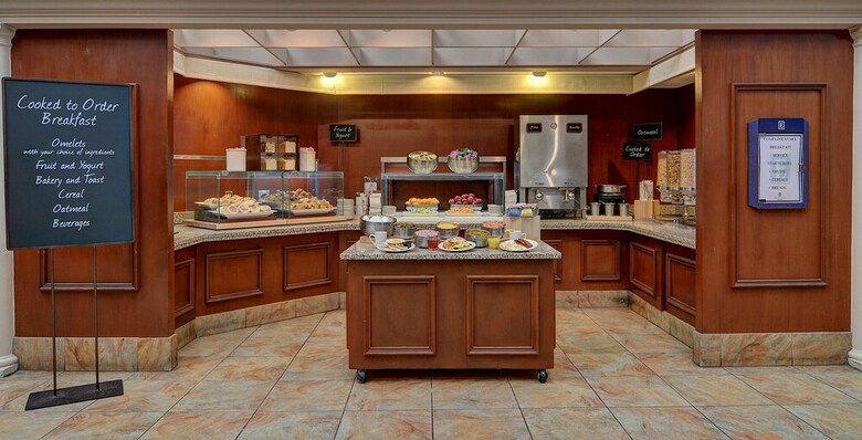 Hotel Embassy Suites Atlanta - Buckhead