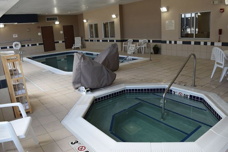 Hotel Comfort Inn & Suites Marion I-57