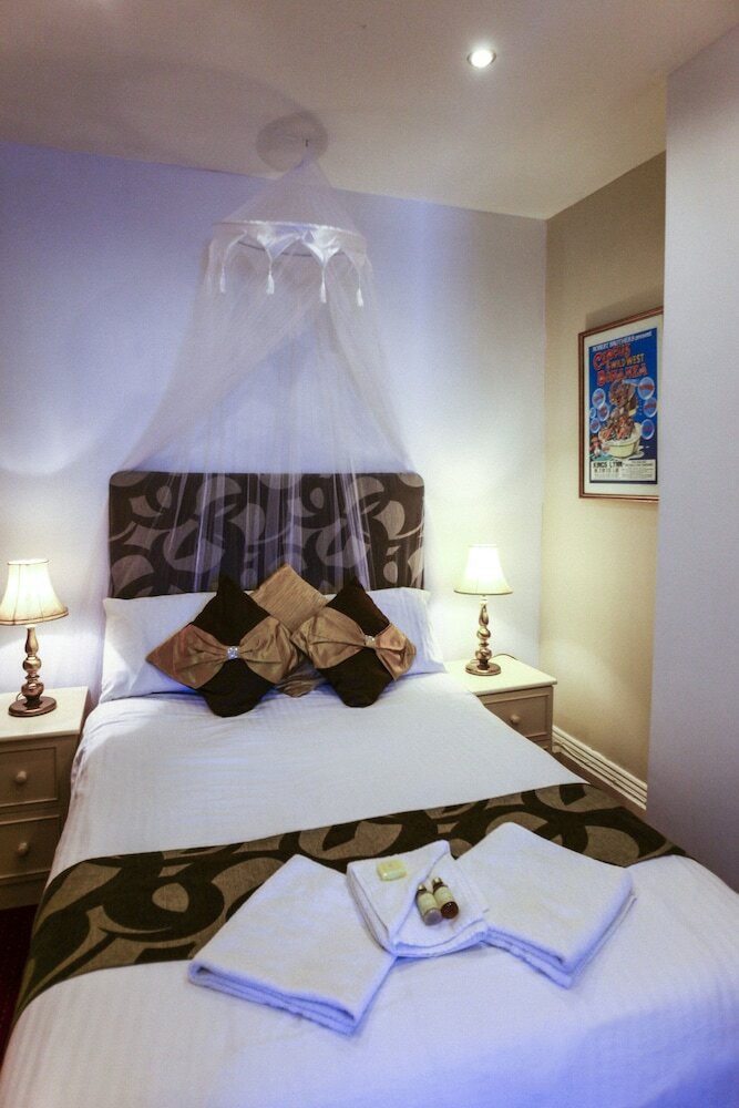 The Richmoor Hotel