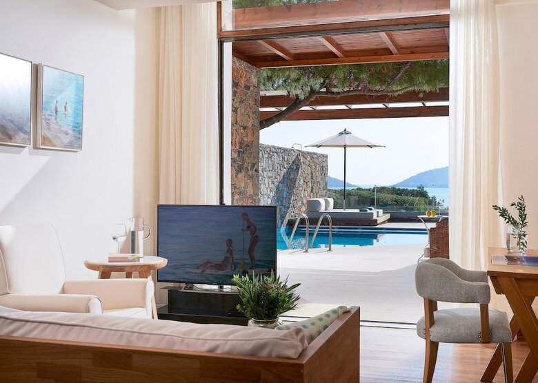 St. Nicolas Bay Resort Hotel & Villas