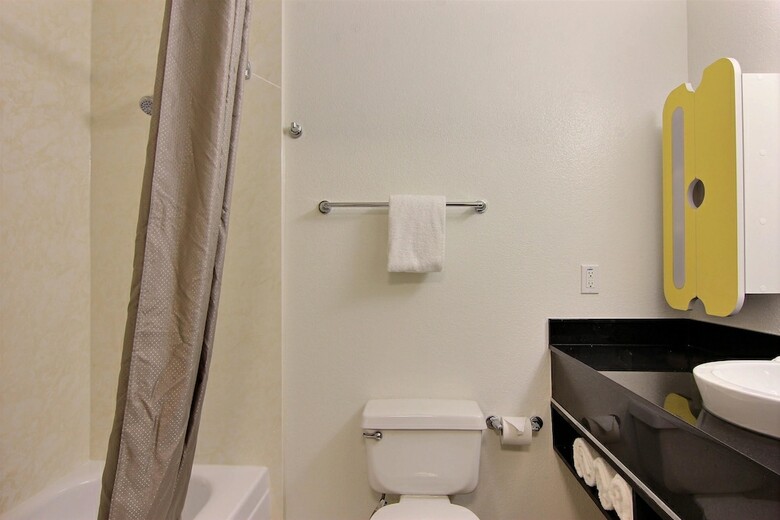 Motel Studio 6 Austin, Tx - Midtown