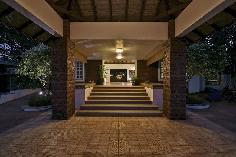 Hotel The Fern Samali Resort