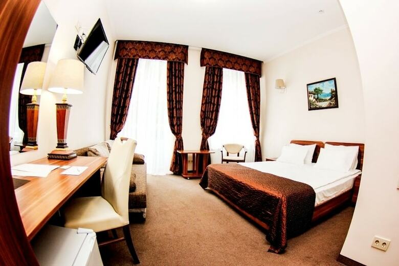 Victory Star Hotel