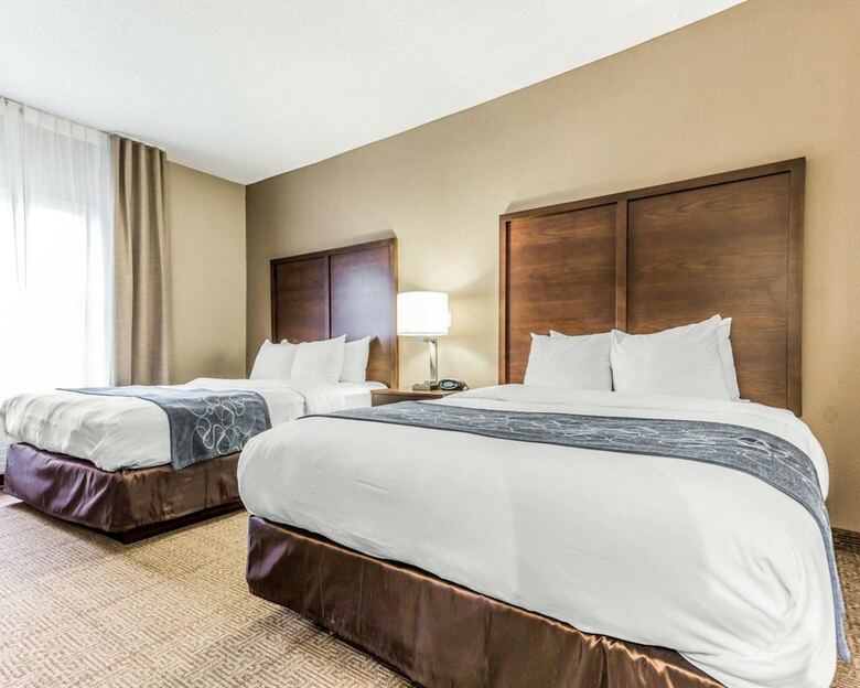 Hotel Comfort Suites At Isle Of Palms Connector
