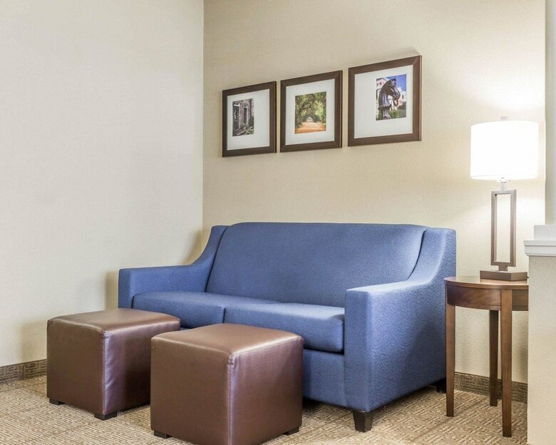 Hotel Comfort Suites At Isle Of Palms Connector