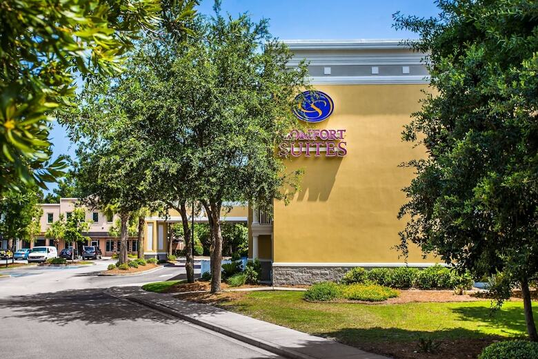 Hotel Comfort Suites At Isle Of Palms Connector