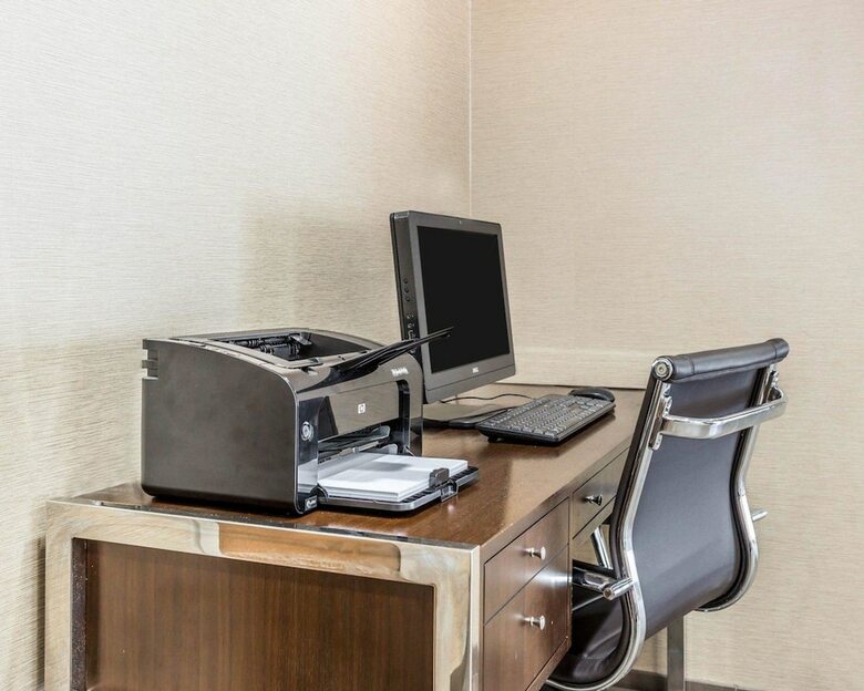 Hotel Comfort Suites At Isle Of Palms Connector