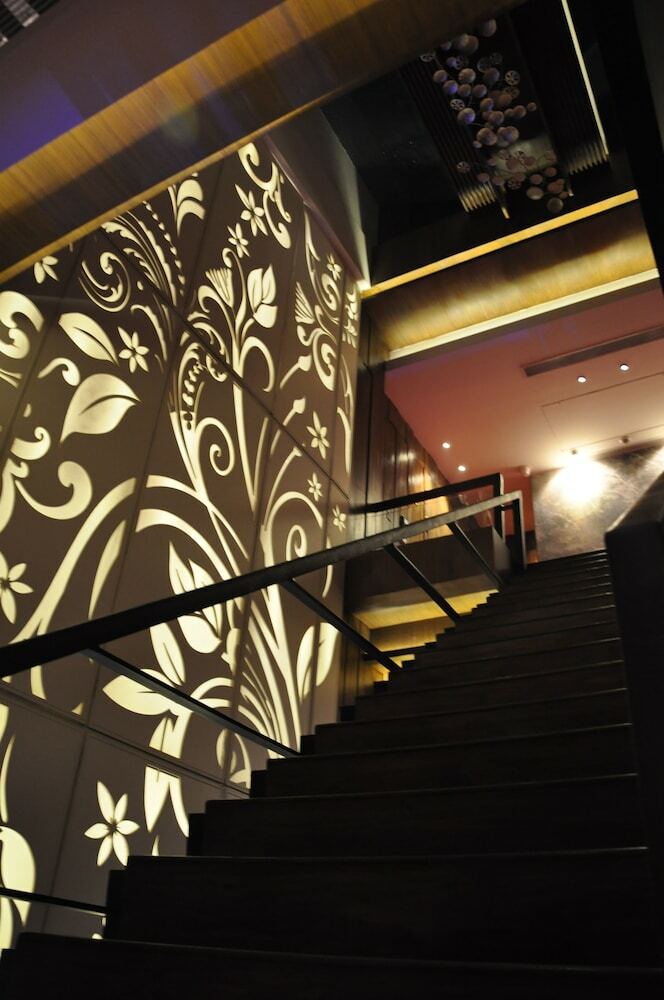 Maya Hotel