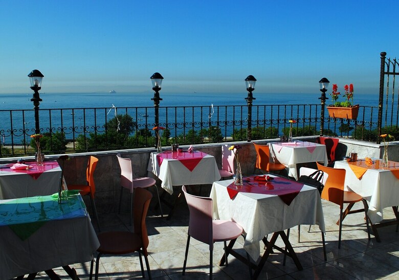 Hotel Sea House Suites