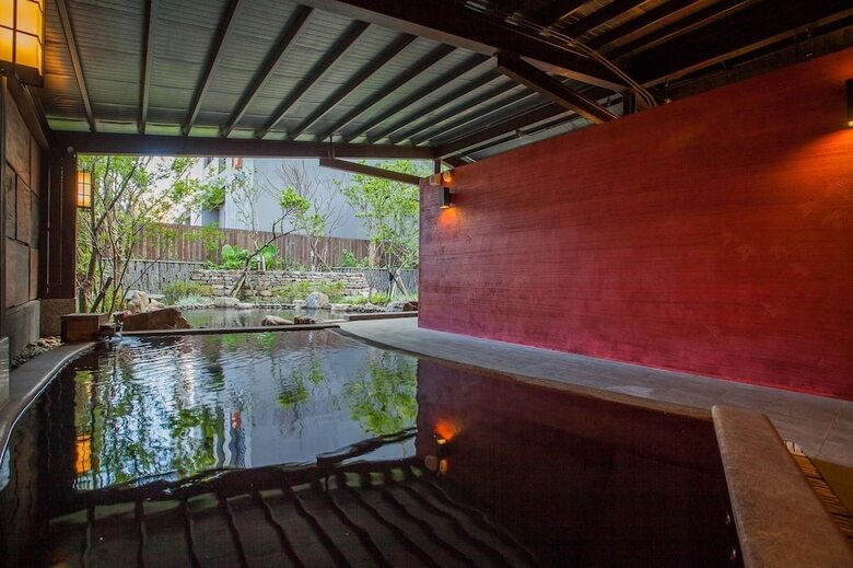 Hotel Jiaoxi-the Riverside