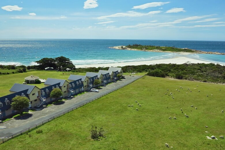 Motel Diamond Island Resort & Bicheno Penguin Show