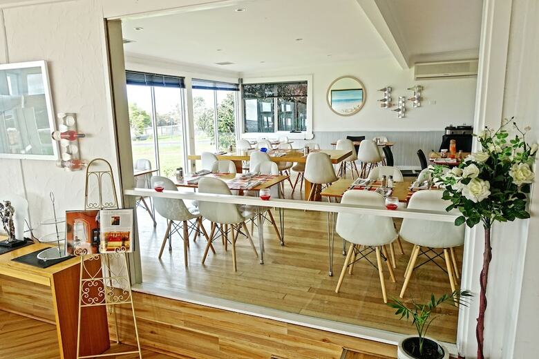 Motel Diamond Island Resort & Bicheno Penguin Show