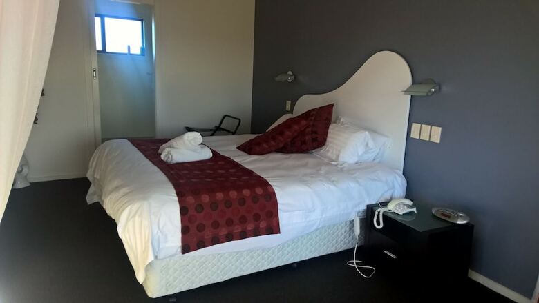 Motel Diamond Island Resort & Bicheno Penguin Show