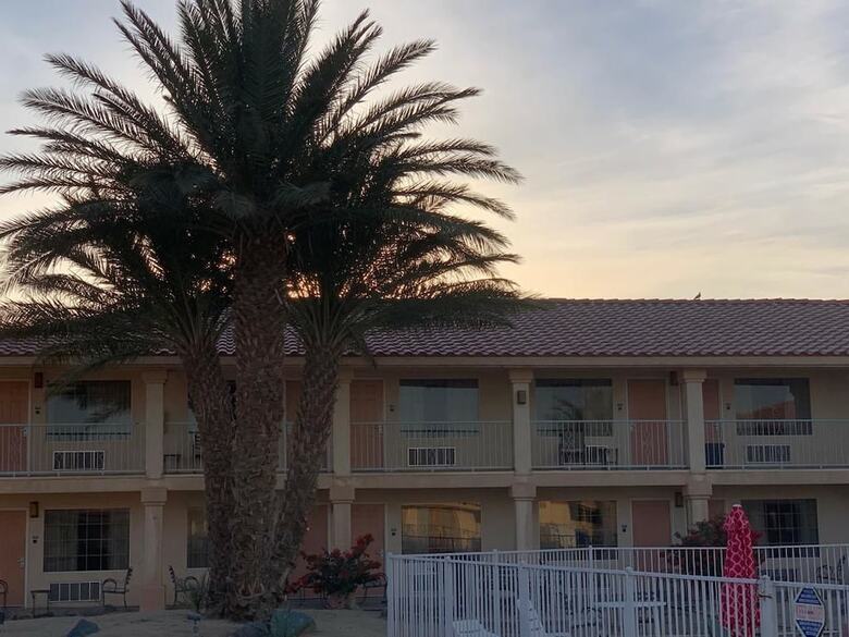 Hotel Calipatria Inn And Suites
