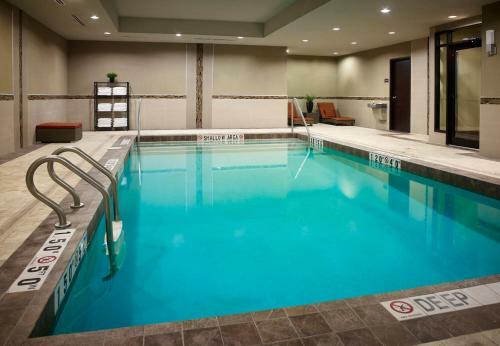 Hotel Staybridge Suites Hamilton Downtown