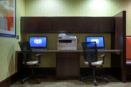 Hotel Staybridge Suites Hamilton Downtown
