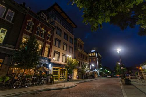 Hotel Staybridge Suites Hamilton Downtown