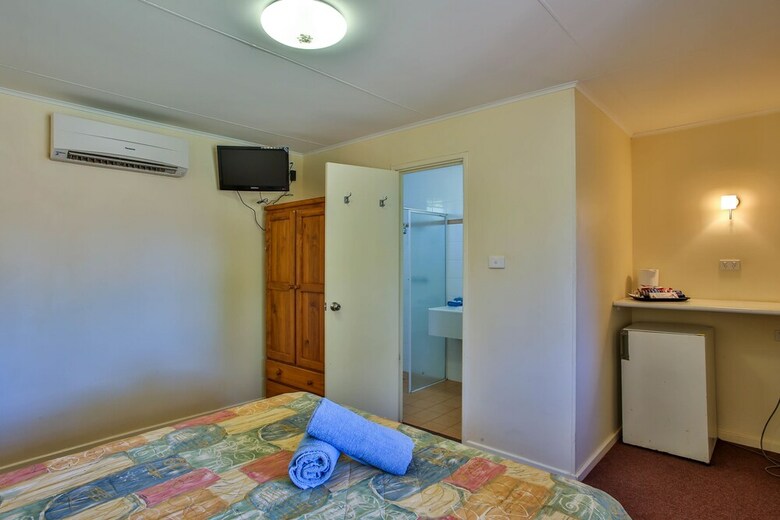 Kimberley Hotel Halls Creek