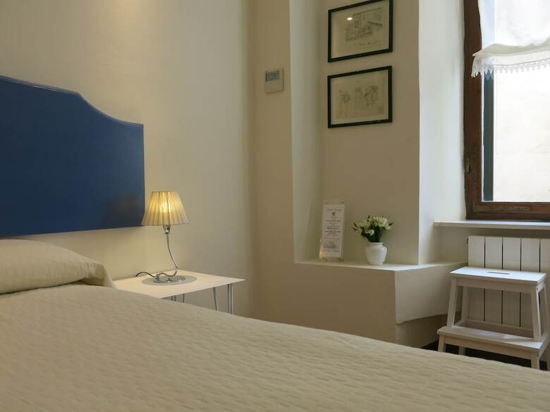 Bed & Breakfast Quattro Cantoni