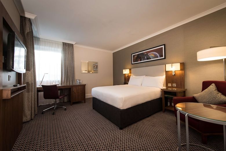 Hotel Doubletree By Hilton Edinburgh Airport
