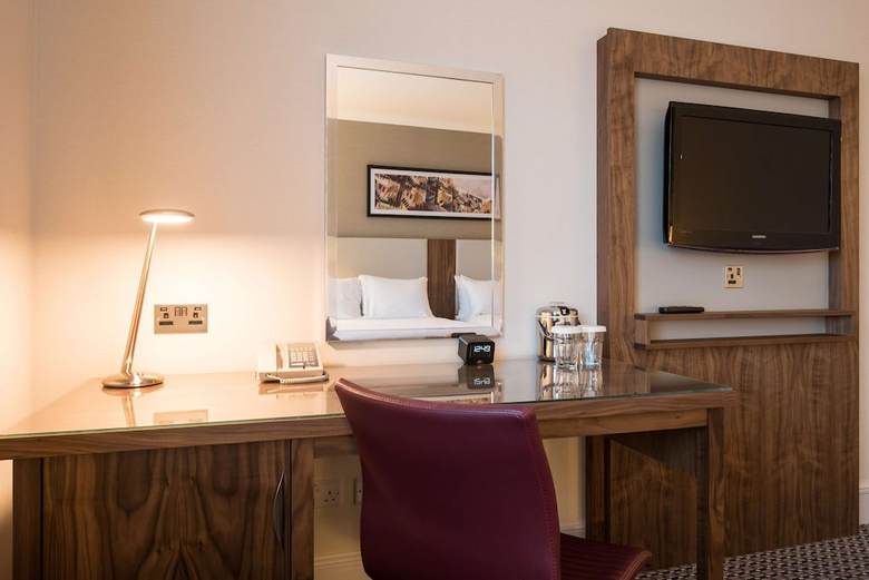 Hotel Doubletree By Hilton Edinburgh Airport