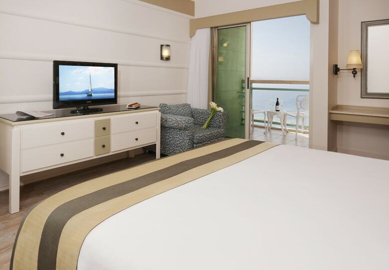 Herods Palace Hotel