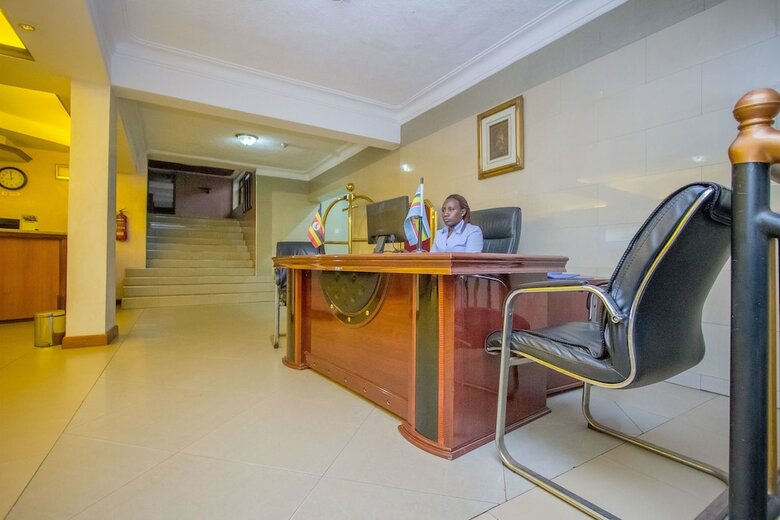 Holiday Express Hotel