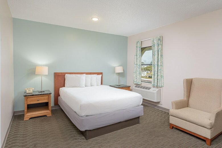 Hotel Bikini Beach Resort
