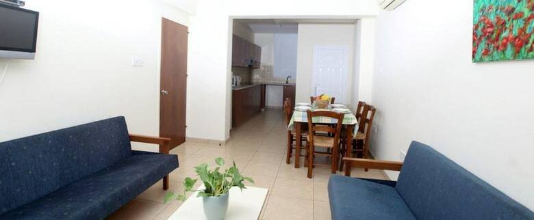 Aparthotel Captain Karas Holiday Apartments