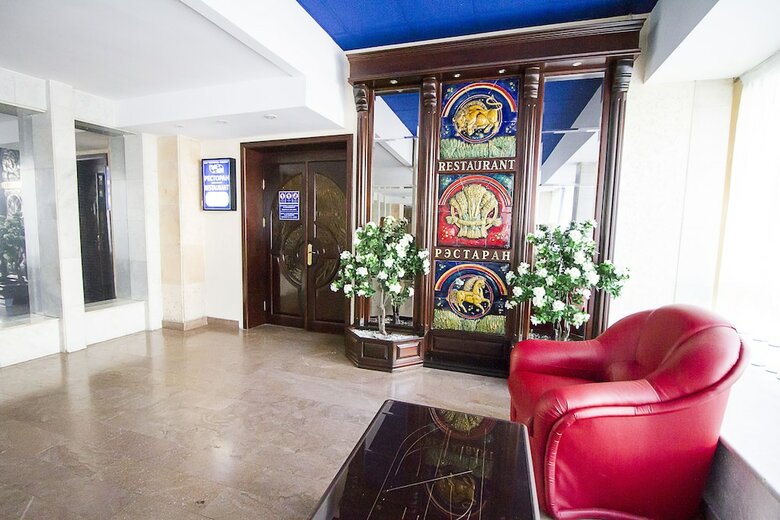 Planeta Hotel