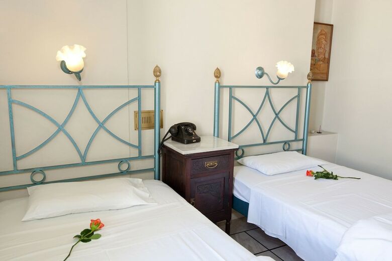 Aparthotel Pandora Suites