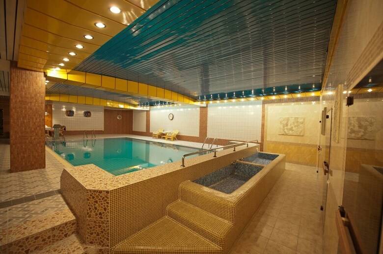 Jolly Alon Hotel