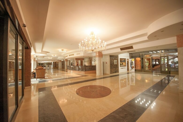 Jolly Alon Hotel