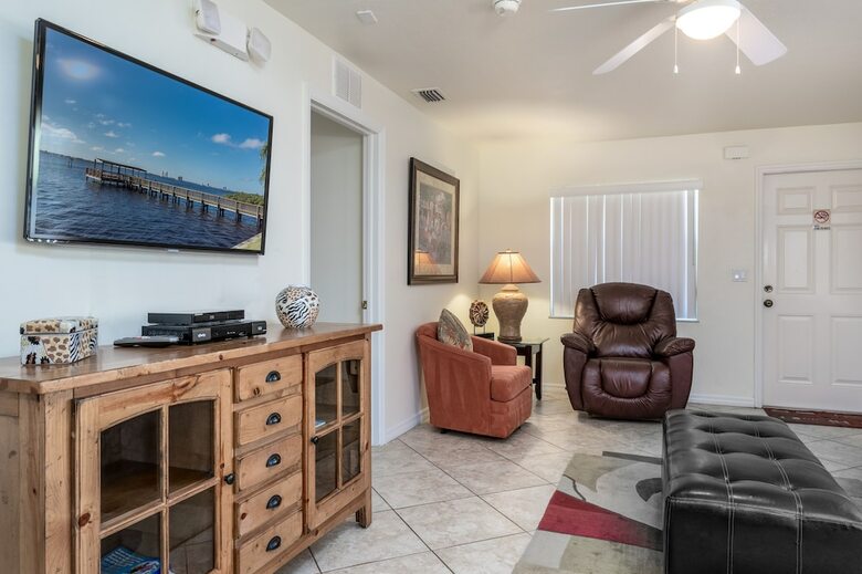 Gulf Breeze Condos