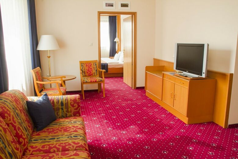 Atrium Palace Hotel