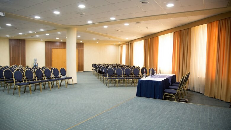Atrium Palace Hotel