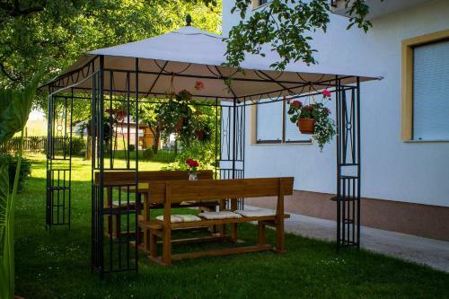 Hostal Rooms Marijana Obrovac