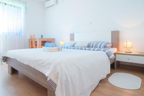 Apartment Ante