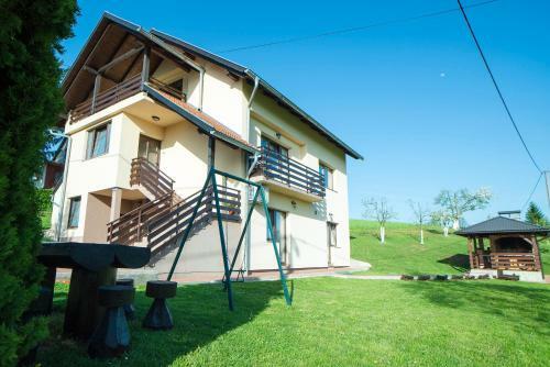 Apartment Ante