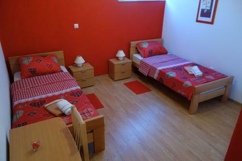 Apartment Ante