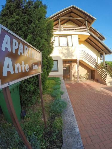 Apartment Ante