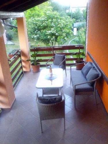 Apartment Pavle?i?