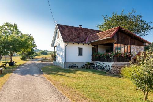 Agroturismo Farmstay Koti?
