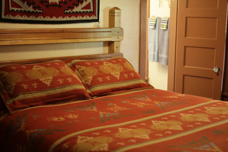 Historic Smith Hotel Bed And Breakfast