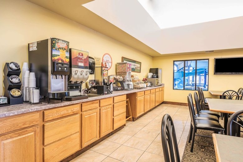 Hotel Howard Johnson By Wyndham Billings