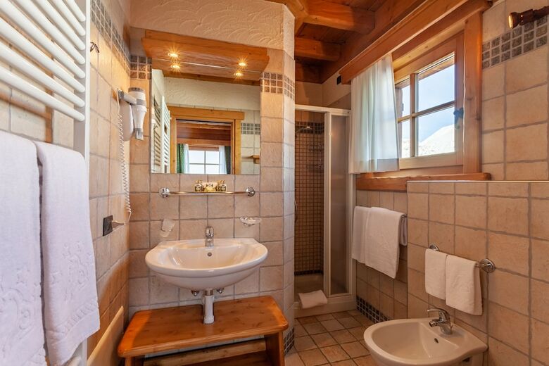 Posada Park Chalet Village