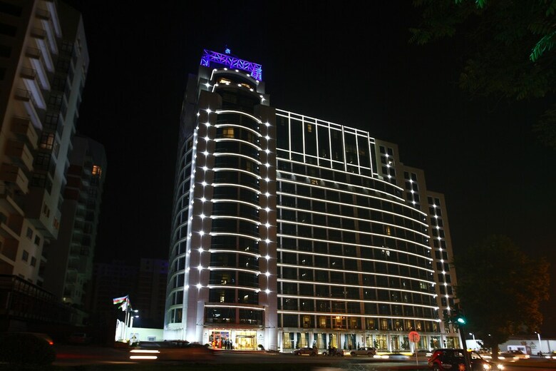 Triumph City Hotel & Residences
