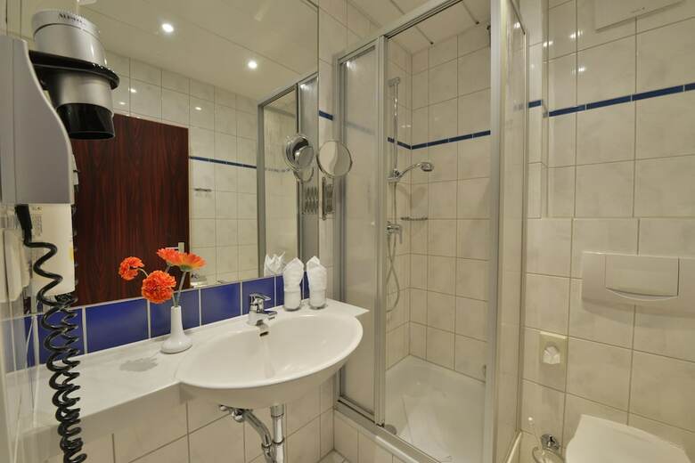Michel & Friends Hotel L�neburger Heide