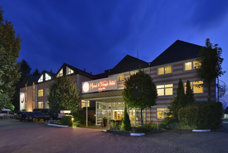 Michel & Friends Hotel L�neburger Heide