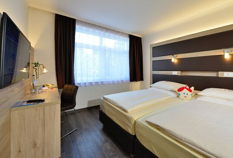 Michel & Friends Hotel L�neburger Heide